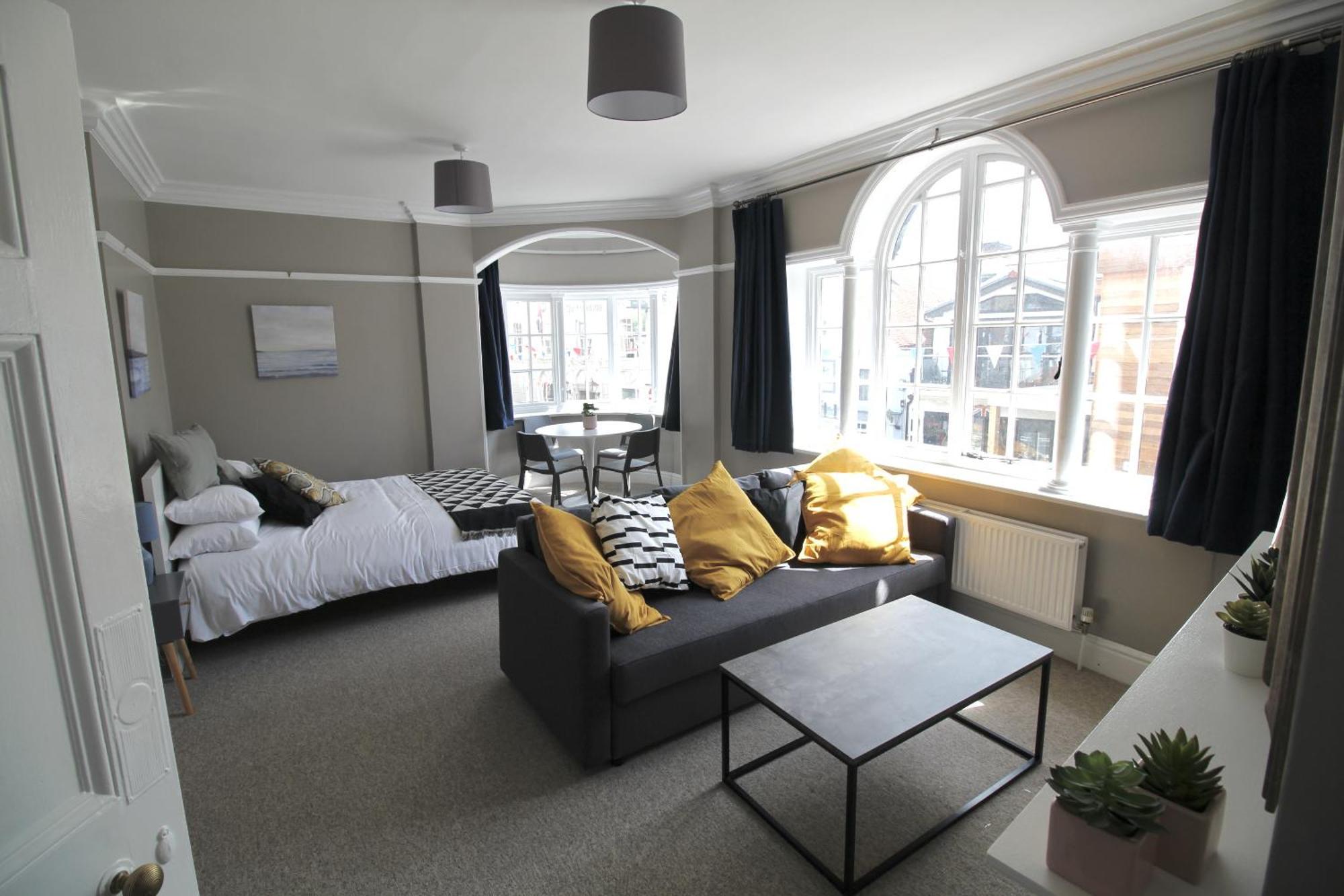 Pier View Studio Apartment Cowes  Bagian luar foto