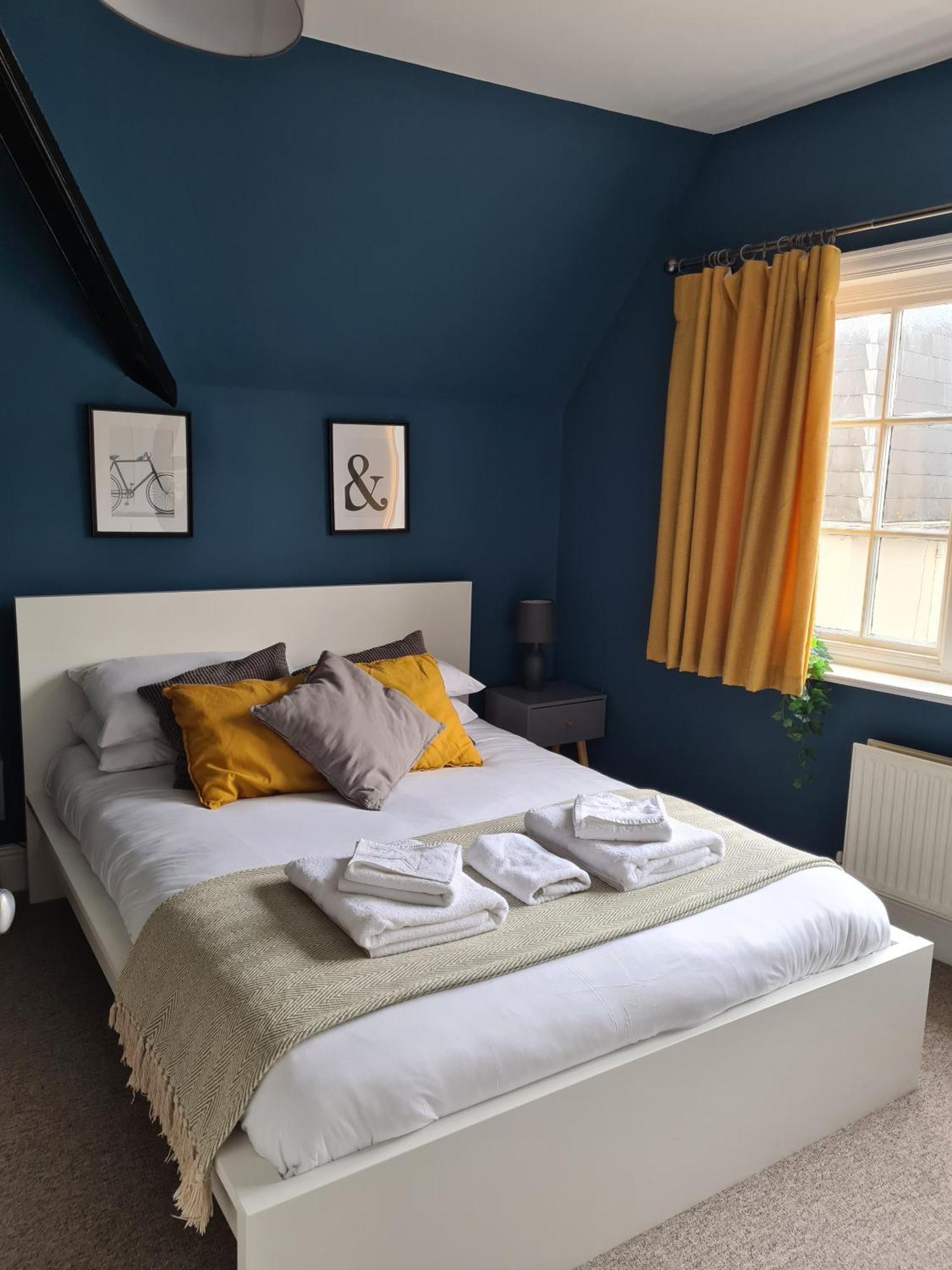 Pier View Studio Apartment Cowes  Bagian luar foto