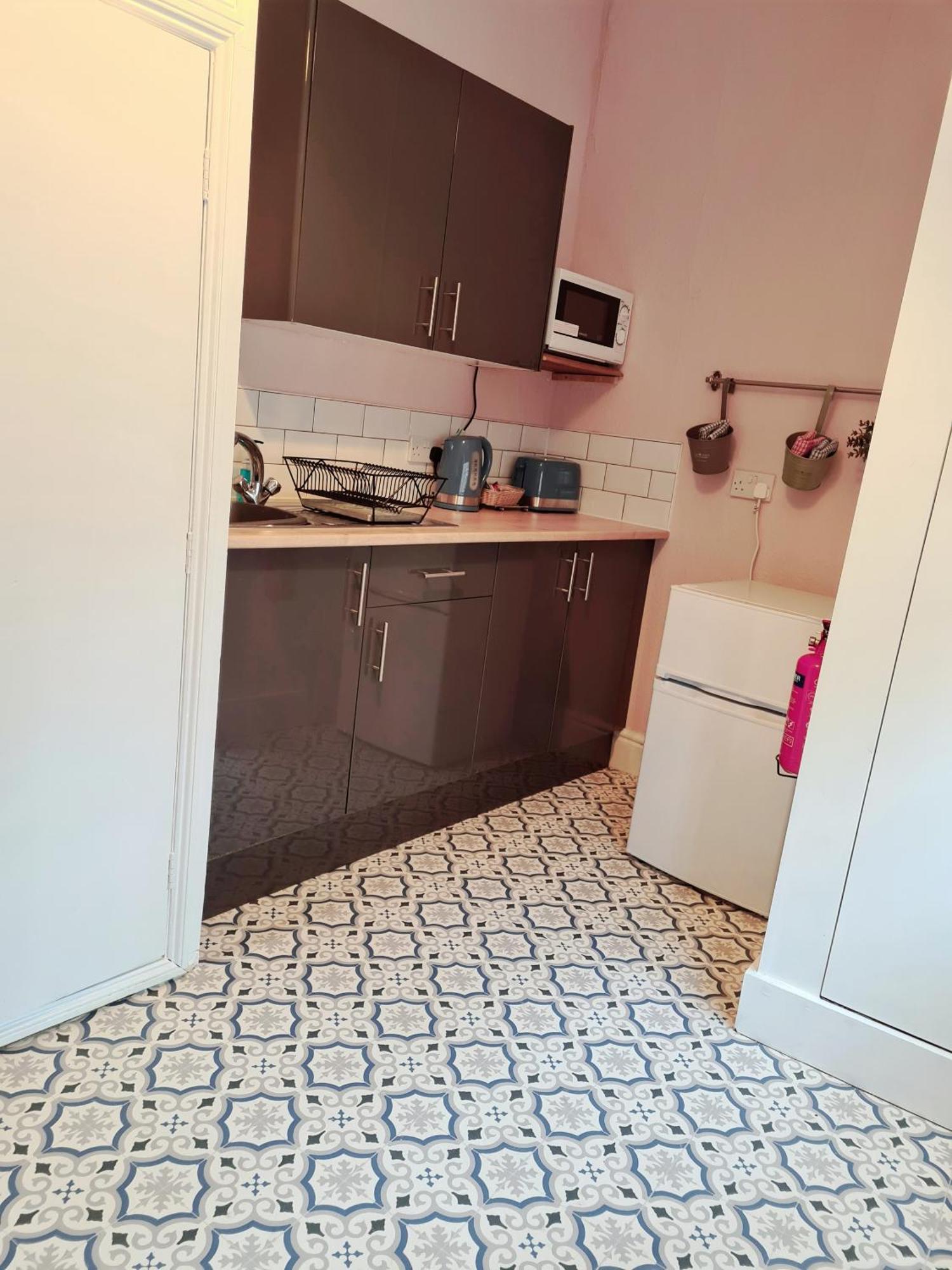 Pier View Studio Apartment Cowes  Bagian luar foto